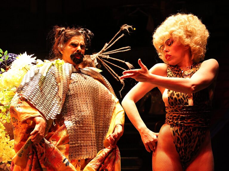 CABARET RABIOSO