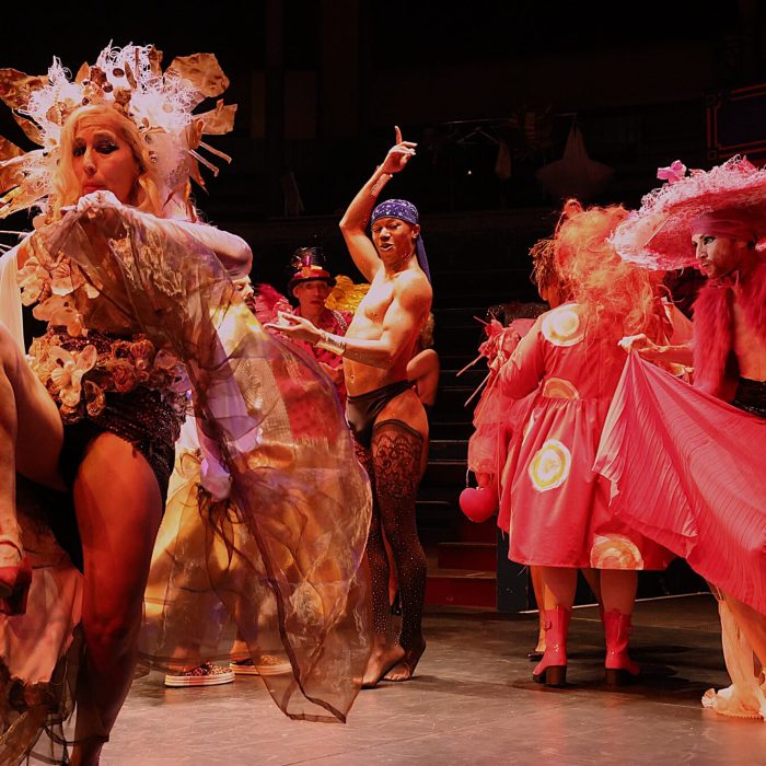 CABARET RABIOSO
